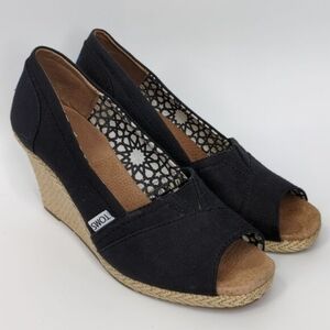 TOMS Classic Black Canvas Cream Open Toe Espadrille Wedges Sandals 8